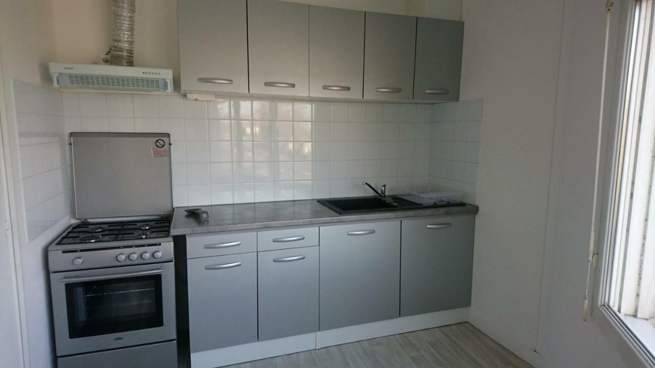 Appartement De 79 M² A 500 Metres De La Cure Jonzac Luaran gambar