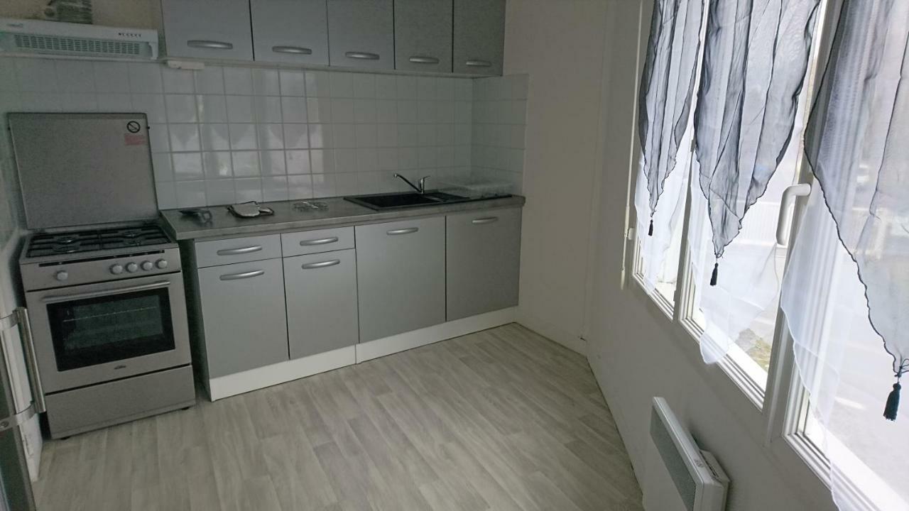 Appartement De 79 M² A 500 Metres De La Cure Jonzac Luaran gambar