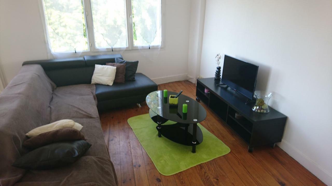 Appartement De 79 M² A 500 Metres De La Cure Jonzac Luaran gambar